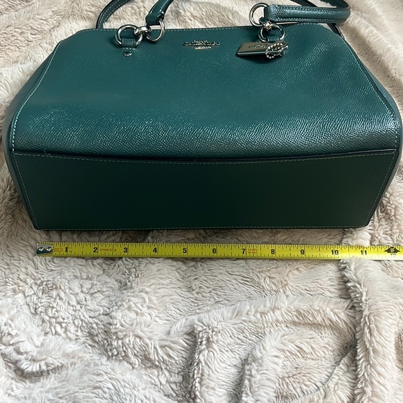 Almost New COACH Leather Purse- beautiful Teal blue/green bag, lots of pockets - Picture 13 of 14